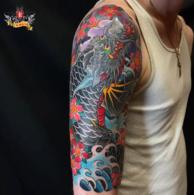 Hình xăm cá chép hóa rồng hợp với tuổi nào để có tài lộc may mắn tại Rio Tattoo Studio
