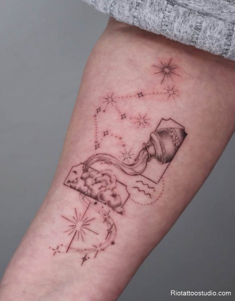 Hình xăm cung Bảo Bình được thực hiện tại Rio Tattoo Studio