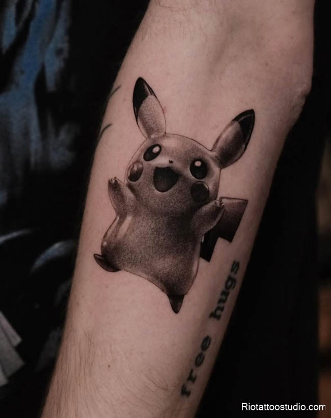 Hình xăm hoạt hình Pikachu tại Rio Tattoo Studio