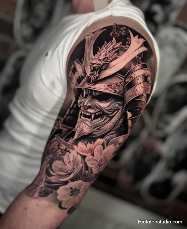 Hình xăm Samurai mặt quỷ mạnh mẽ và huyền bí thực hiện tại Rio Tattoo Studio