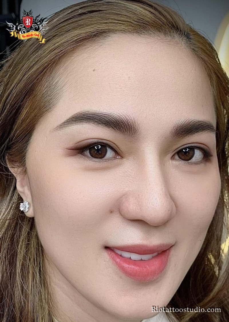 Phun mí Glamor độc quyền – Nghệ thuật kiến tạo đôi mắt cuốn hút tại Rio Tattoo Studio 10 - Rio Tattoo Studio