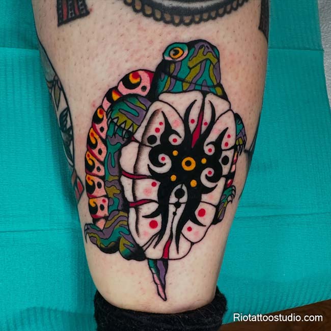 Hình xăm con rùa bá đạo phá cách mạnh mẽ tại Rio Tattoo Studio