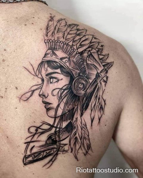 Hình xăm thổ dân mini – Đơn giản nhưng ấn tượng