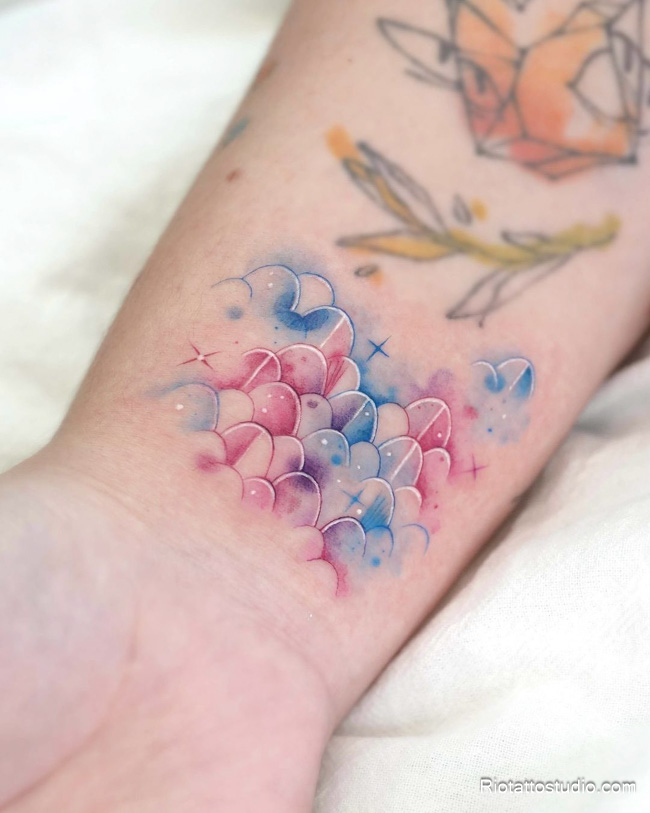 Sáng tạo cùng hình xăm vảy cá cách điệu, trừu tượng tại Rio Tattoo Studio