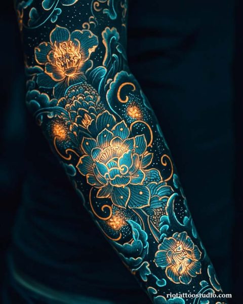 333+ Xăm Dạ Quang: Giải Mã Bí Ẩn và Hiệu Ứng Phát Sáng Độc Đáo 3 - Rio Tattoo Studio
