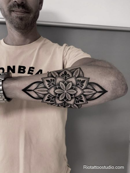 999+ Mẫu Hình Xăm Mandala Đẹp, Ý Nghĩa Nhất Nam Và Nữ 8 - Rio Tattoo Studio
