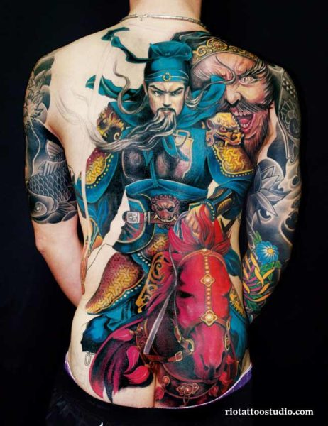 Hình xăm Quan Công cầm đao uy nghi