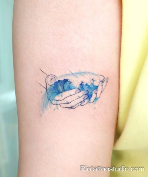 Hình xăm thác nước phong cách nghệ thuật