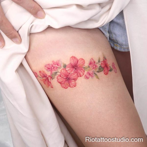 999+ Hình Xăm Chân Nữ Cá Tính, Đẹp Mê Mẩn Nhất 2026 25 - Rio Tattoo Studio