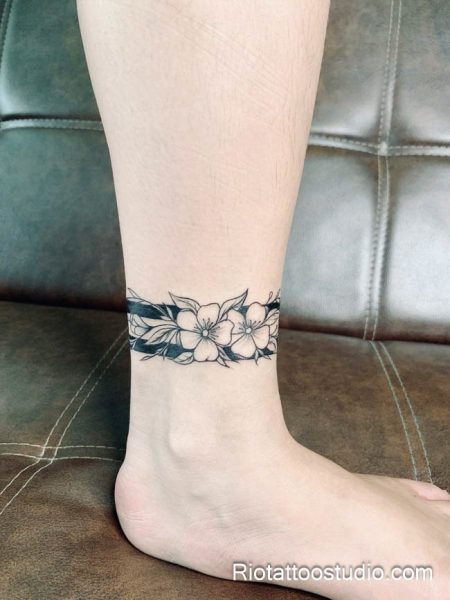 999+ Hình Xăm Chân Nữ Cá Tính, Đẹp Mê Mẩn Nhất 2026 16 - Rio Tattoo Studio