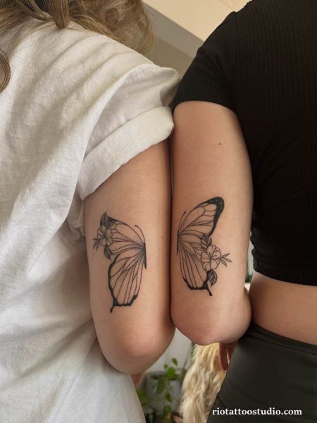 350+ Best Mom Tattoos Daughter: Unique & Meaningful Ideas 2 - Rio Tattoo Studio