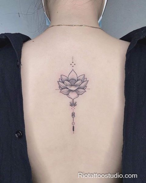 Lotus flower tattoo: best divine symbol of purity in 2026 2 - Rio Tattoo Studio