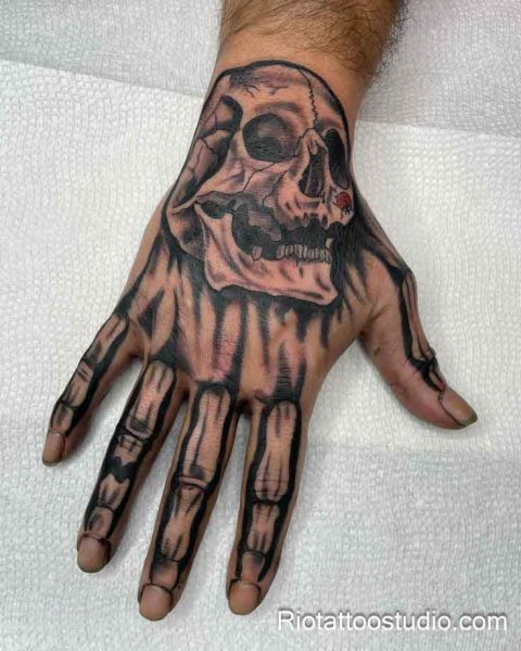 Best Skeletons Hand Tattoo Ideas: Bold Designs for 2026 1 - Rio Tattoo Studio