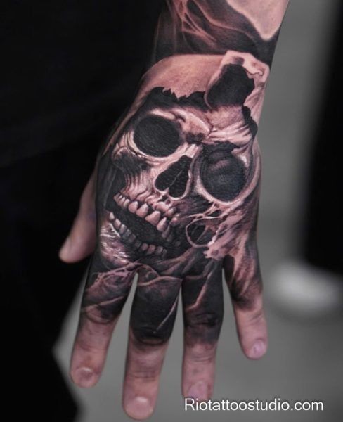 250+ Best Skull Tattoos Ideas: Bold Designs for 2026 10 - Rio Tattoo Studio