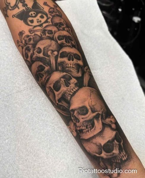 250+ Best Skull Tattoos Ideas: Bold Designs for 2026 15 - Rio Tattoo Studio