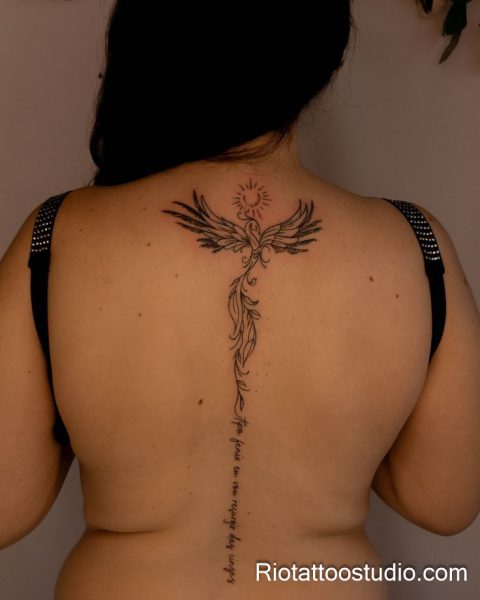 Spine Tattoos for Ladies: Best Unique Back Designs 2026 6 - Rio Tattoo Studio