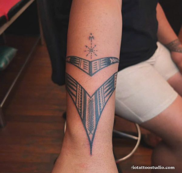 Wrist Tattoo Guide: Top Creative Designs in 2026 8 - Rio Tattoo Studio