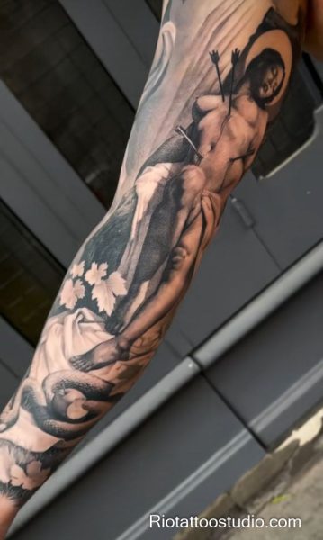 300+ Best Arm Tattoos: Bold and Creative Designs for 2026 5 - Rio Tattoo Studio
