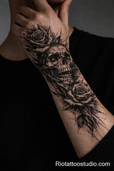 Memento mori skull roses moon spider forearm hand tattoo blackwork, intricate memento mori tattoo