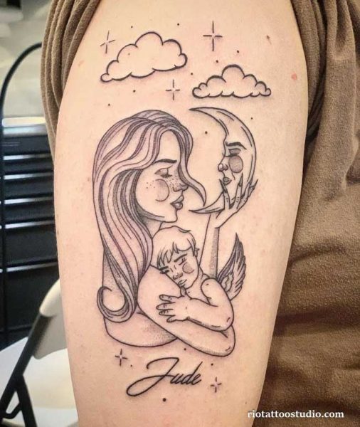 Mom and son pinky promise heart forearm tattoo red line minimalist, cute mom and son tattoo