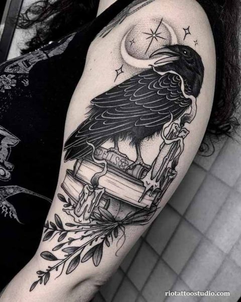 Masterpiece dotwork Raven Tattoo on the upper arm crafted at Rio Tattoo Studio.