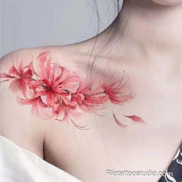 Meaning of shoulder tattoo and the delicate specialty of fineline tattoos.