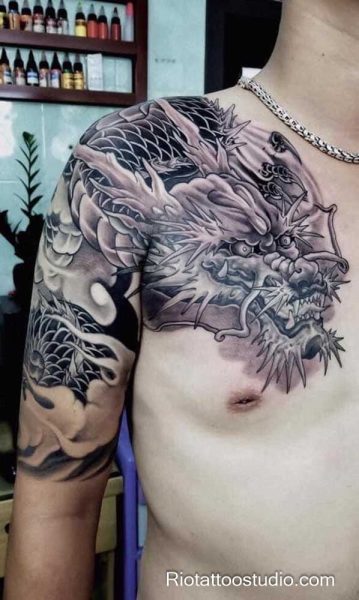 100+ Best Shoulder Tattoo Ideas: Bold Art for Everyone 1 - Rio Tattoo Studio