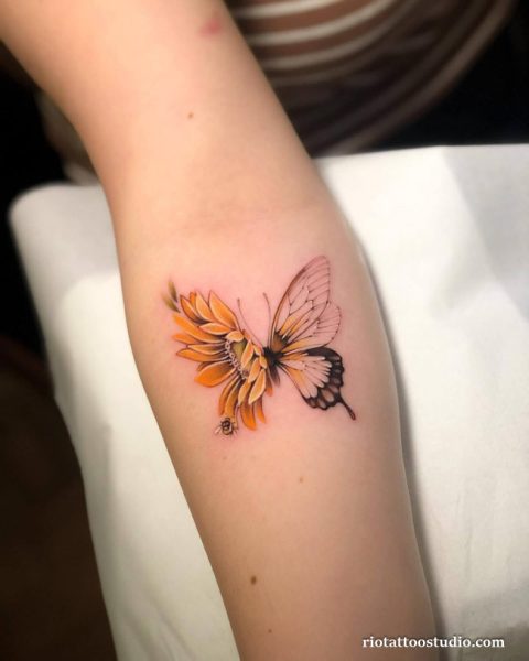 Top sunflower tattoo ideas to brighten your vibe 11 - Rio Tattoo Studio