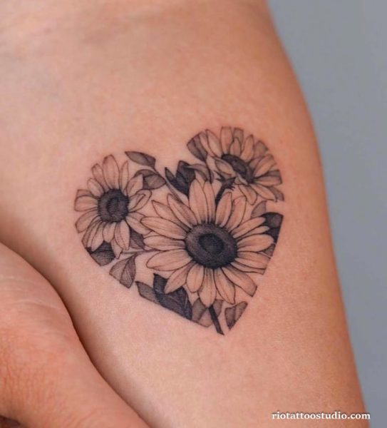 Top sunflower tattoo ideas to brighten your vibe 15 - Rio Tattoo Studio