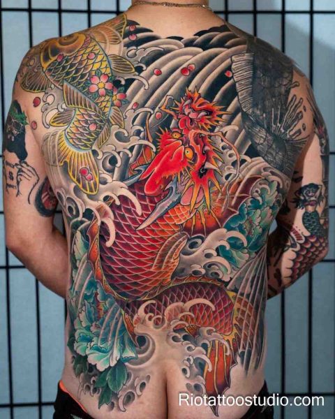 Meaning of yakuza tattoo and the delicate specialty of fineline tattoos.