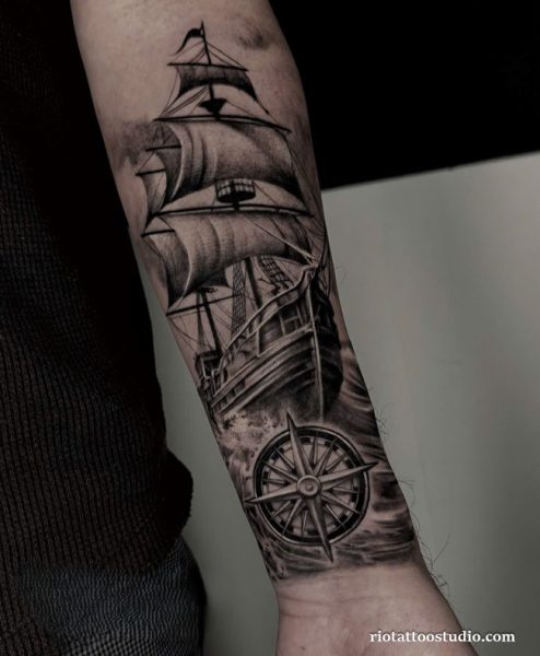 Compass Tattoo: Guide to Direction and Travel Art in 2026 3 - Rio Tattoo Studio
