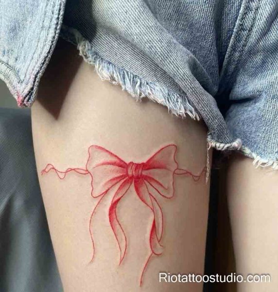 250+ Stunning Thigh Tattoo Ideas for Your Next Ink in 2026 - Rio Tattoo Studio