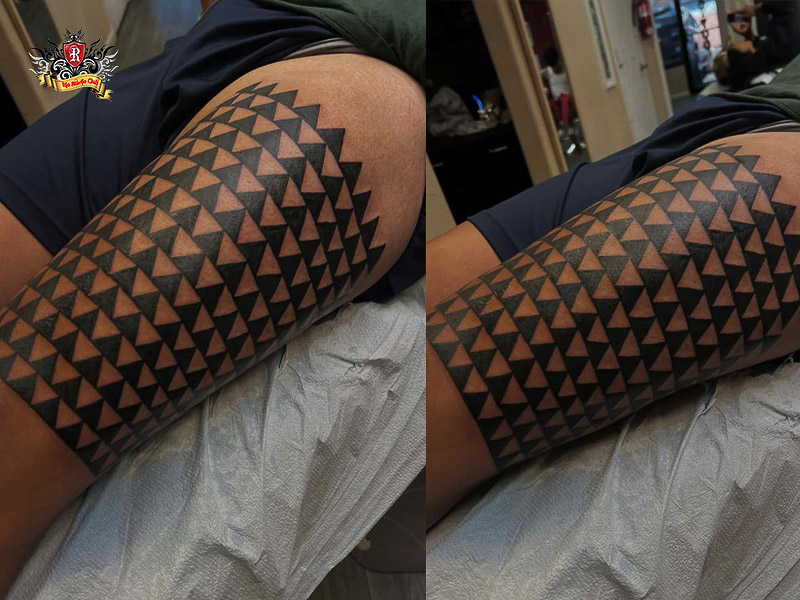 Shark tooth band pattern on arm for authentic hawaiian tattoos.